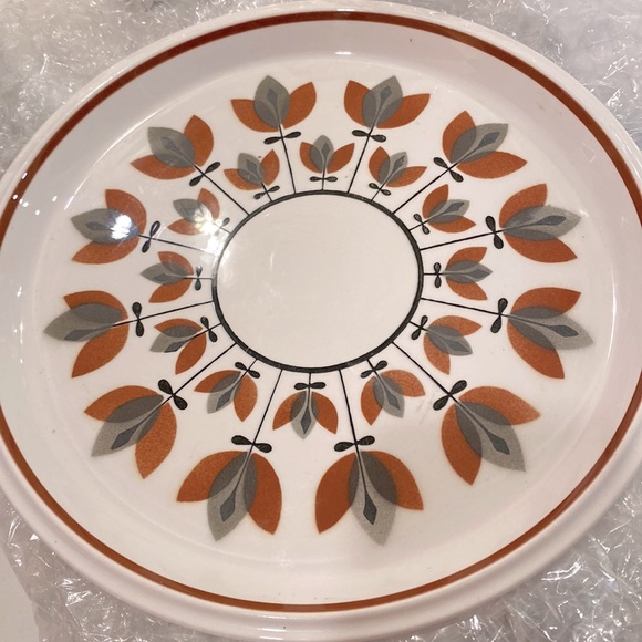 MIKASA Light ‘n Lively vintage plates set of 6 - Picture 2 of 3